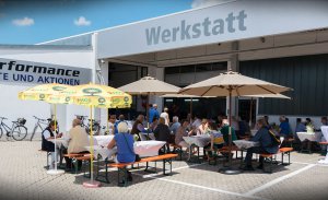 30 Jahre Autohaus Nur